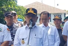 Gubernur Banten Tinjau Kepadatan Wisata di Anyer