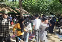 Asa dari Lembaran Tikar di Pesisir Carita