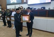 Ekbispar Award Masuk LKPJ, Gubernur Sampaikan Capaian Kinerja Positif