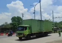 Pemkot Cilegon Akan Seleksi Kendaraan Truk yang Melintasi JLS