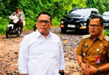 Wabup Lebak Tinjau Jalan dan Kantor Rusak