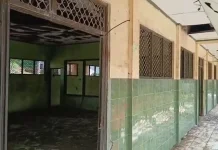 Menenun Harapan di Balik Dinding Retak SDN Cimanggu 3 Pandeglang