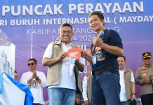 Andra Soni Ajak Buruh dan Pengusaha Perkuat Kolaborasi