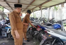 Samsat Cilegon Lakukan Penelusuran Pajak Kendaraan di Depan Kantor BPKPAD