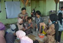 Limbah Kerang di Karangantu Disulap Jadi Briket Ekonomis