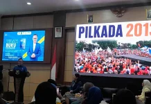 Wamendagri Bima Arya Bedah Buku Babad Alas di Cilegon