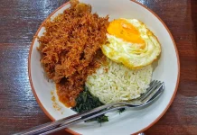 Resep Kulit Ayam Serundeng, Lauk Gurih yang Renyah