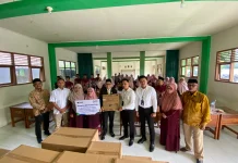 BRI Salurkan Bantuan Alat Marching Band ke SMA Al-Khairiyah 1 Cilegon