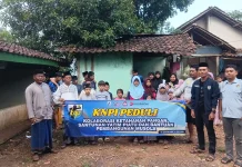 KNPI Lebak Santuni Yatim dari Hasil Panen