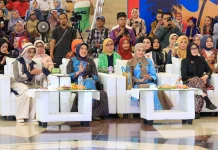 Parade Wastra Banten Perkuat Pariwisata dan Ekonomi Kreatif Daerah
