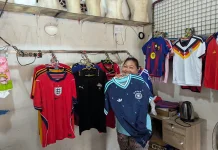 Piala Dunia Dongkrak Omzet Pedagang Jersey hingga 50 Persen