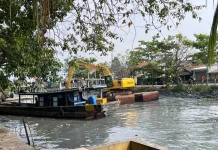 Setelah 30 Tahun, Normalisasi Muara Karangantu Akhirnya Dimulai