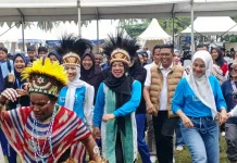 Tari Yospan Asal Papua Menutup Puncak Acara Exciting Banten Festival Tahun 2026