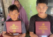 Sempat Terganjal Administrasi, Kakak Adik Asal Kota Serang Ini Bisa Sekolah Lagi
