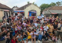 Relawan Jepang Ramaikan Pesta Rakyat HUT RI Batukuwung