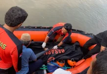 Wisatawan Tenggelam di Pantai Carita Ditemukan Meninggal Dunia