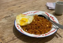 Resep Nasi Goreng Padang Pedas dan Kaya Rempah