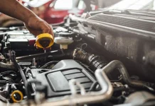 Jangan Tunggu Berisik, Kekurangan Oli Bisa Bikin Mesin Mobil Rusak Parah