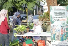 Tukar Sampah Plastik di Tangsel Bisa Dapat Bibit Pohon
