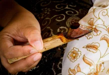 Chanting Pradana Berdayakan Warga Lewat Usaha Batik
