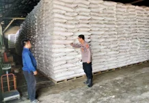 Polsek Malingping Pastikan Distribusi Tepat Sasaran