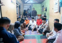Gubernur Datangi Rumah Duka Korban Hilang di Selat Sunda dan Sampaikan Duka