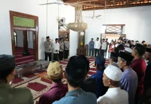 Pemprov Banten Antarkan Pemakaman Surakman Korban Hilang di Selat Sunda