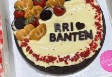 Hobi Baking Berubah Menjadi Bisnis Dessert Lokal