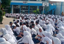 Danramil 0101 Pandeglang Bekali Ratusan Pelajar SMP Wawasan Kebangsaan