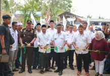 Jembatan Leuwi Kukuk Dibangun Swadaya, Gubernur Apresiasi Gotong Royong Warga