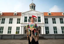 Medsos Jadi Jalan Batik Dekat dengan Gen Z
