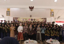 Sekolah dan Pemerintah Dinilai Punya Peran Kenalkan Batik kepada Generasi Muda