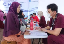 Chandra Asri Gelar Bakti Sosial Kesehatan Bagi Warga Sekitar Pabrik