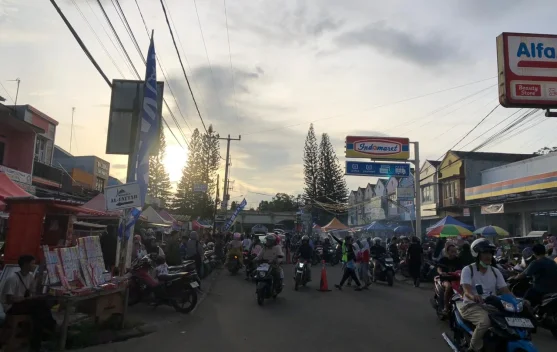 Alternatif Berburu Takjil di Daerah Sayabulu Kota Serang