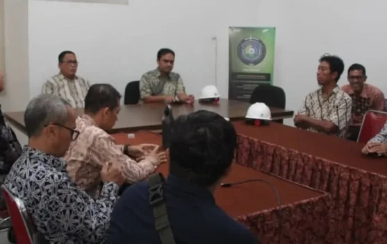 Wabup Lebak Tinjau Fasilitas Timbang  Sawit  PTPN IV Regional I