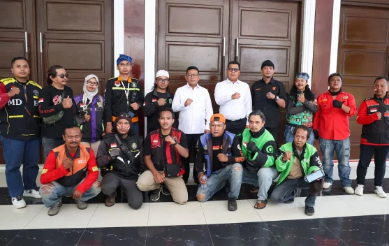 Gubernur Andra Soni Gerak Cepat Tindak Lanjuti Aspirasi Pengemudi Ojol