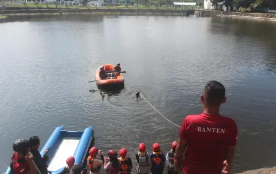 Atlet FAJI Serang Kenalkan Arung Jeram sebagai Olahraga dan Edukasi