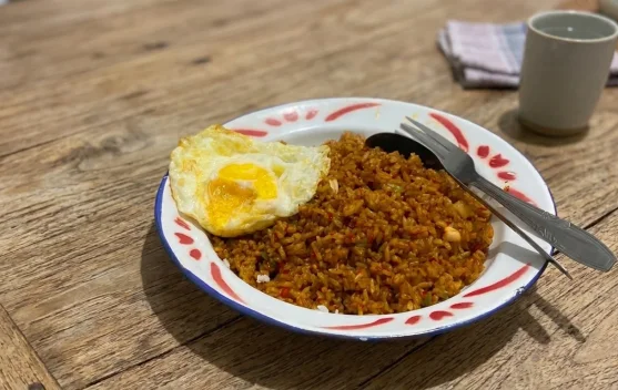 Resep Nasi Goreng Padang Pedas dan Kaya Rempah