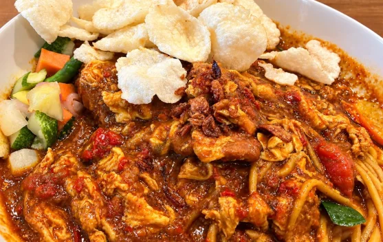 Mengulik Rahasia Rasa Pedas Gurih Mi Aceh