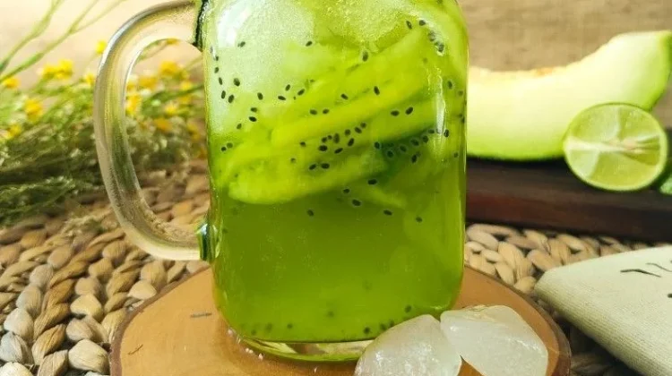 Resep Es Kuwud Melon Minuman Sederhana untuk Berbuka