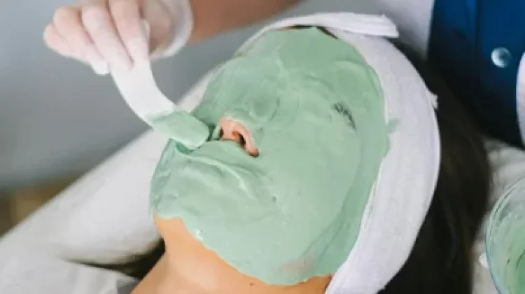 Perawatan Anti-Aging Masih menjadi Tren Kulit Dewasa 2026