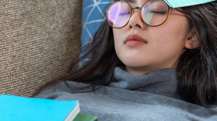 Studi Terbaru Ungkap Dampak Kurang Tidur pada Sel Otak
