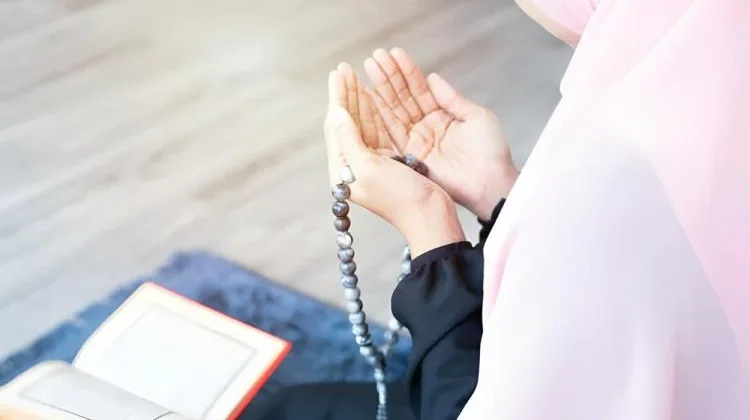 Islam: Keimanan, Komunitas, dan Kehidupan Sehari-hari