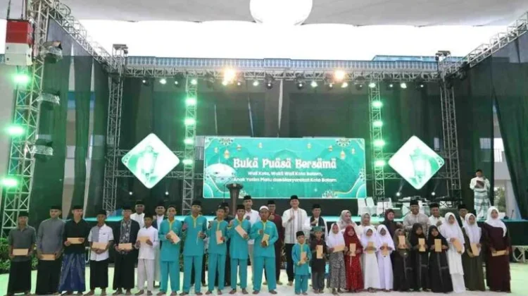 DPRD Batam Hadiri Peringatan Nuzulul Quran di Masjid Sultan Mahmud Riayat Syah
