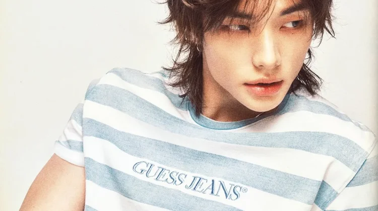 Hyunjin Stray Kids Resmi Jadi Brand Ambassador Global GUESS