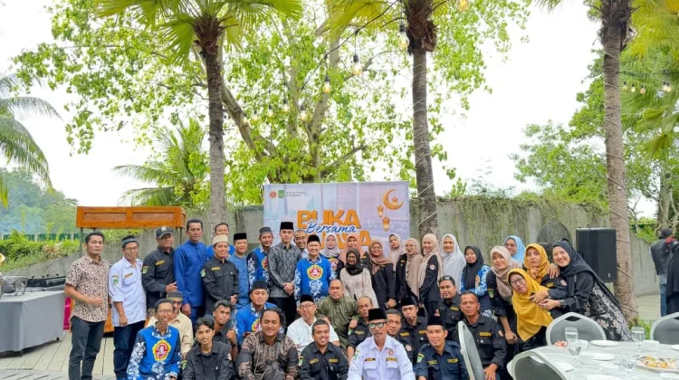 Bangun Kebersamaan, Karang Taruna Kota Batam Gelar Buka Bersama