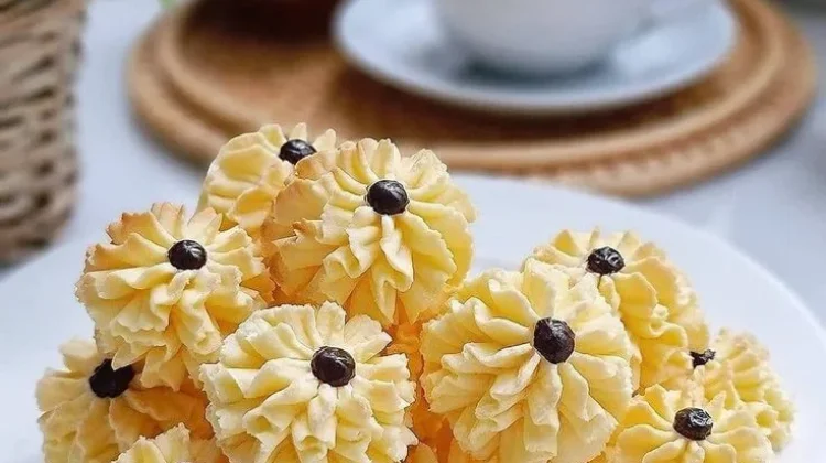 Sepuluh Kue Kering Favorit Saat Lebaran
