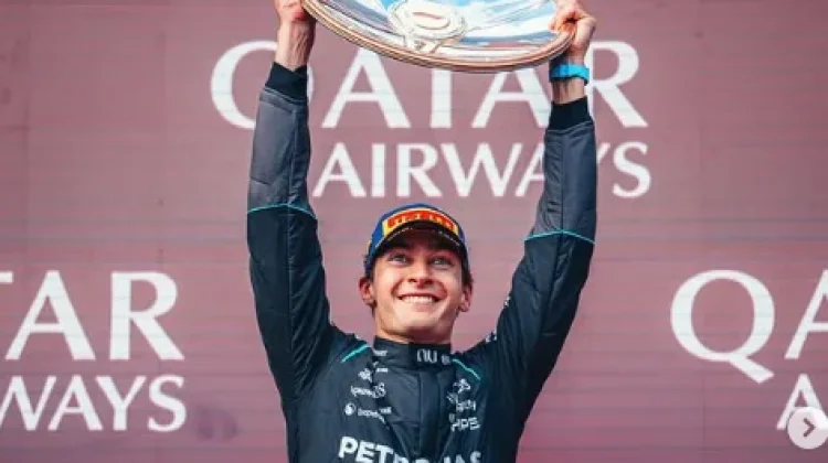 Russell Catat Waktu Terbaik di Latihan F1 GP China