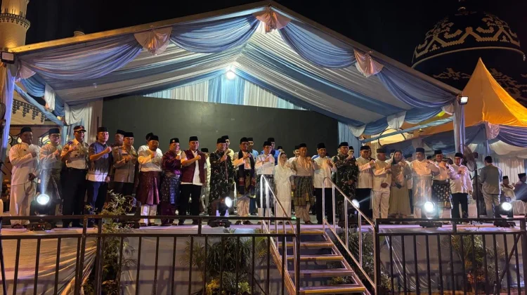 Pawai Takbiran Batam Berlangsung Meriah dan Tertib