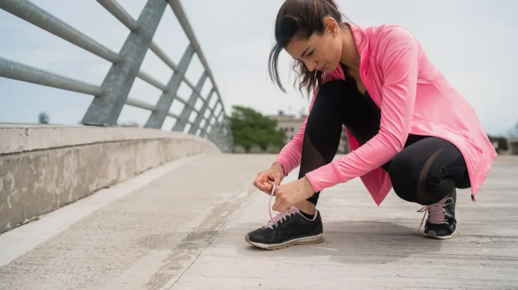 Ujung Tali Sepatu, Detail Kecil yang Menyimpan Fungsi Besar